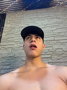 Lander_Cruz Live XXX Chat