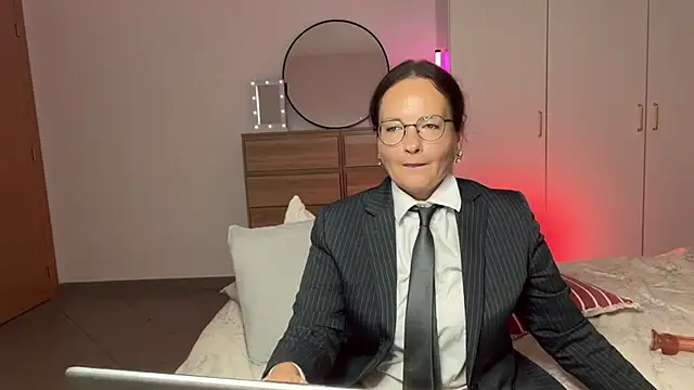 UnderWunder Chat XXX in diretta