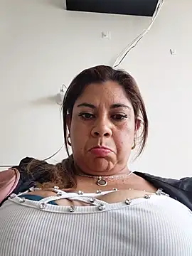 Laura-Hernandez's Live XXX Chat