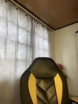 ALANAH_KITTYのライブXXXチャット