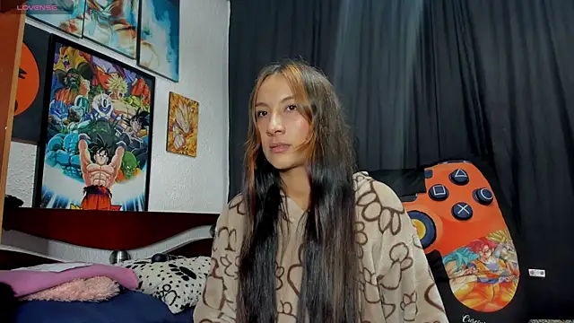 Chat +18 de Valeria_Fitness ao vivo