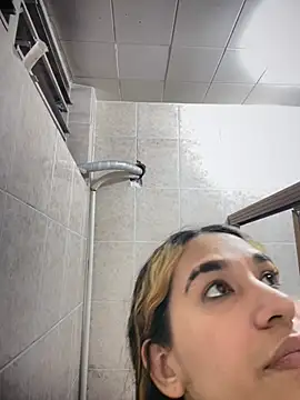 Sweet_vicky_hot XXX чат на живо