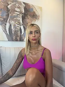 ParisRoux's Webcam Show