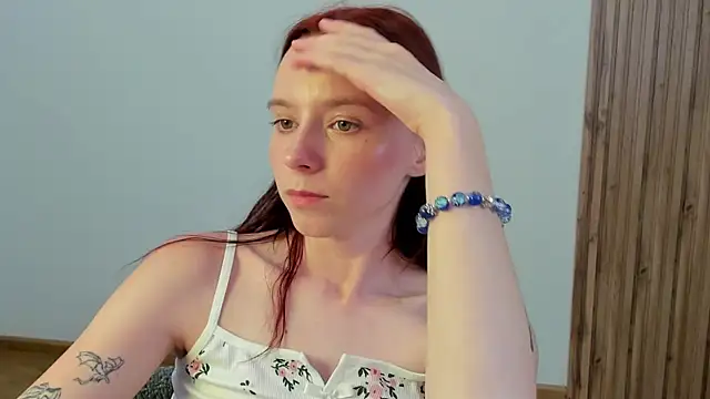 ArinaKubrick's Live XXX Chat