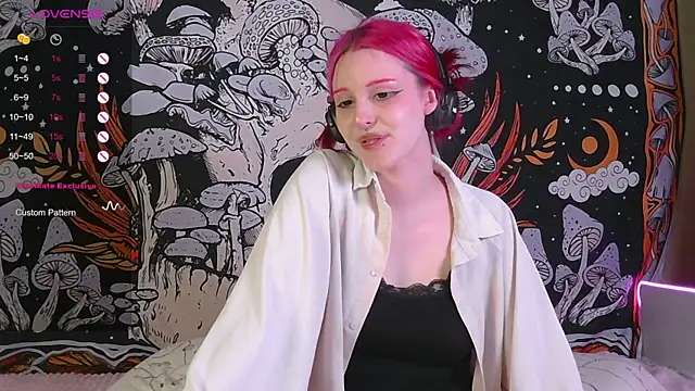 MineDollSk's Live XXX Chat
