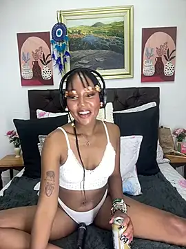 SexxybrownsugaX Chat XXX live