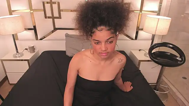 MichelLebronX XXX чат на живо