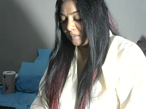 XXX chat uživo modela PUNANI_TSUNAMI79