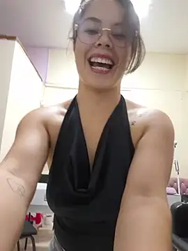 Chat +18 de Emmasweet_Val ao vivo