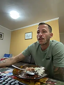 Chat +18 de MeladoDiMel ao vivo