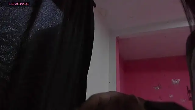 Moonroxe_'s Live XXX Chat