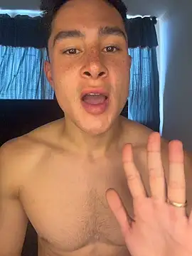 AustinJones_ élő XXX-chatje