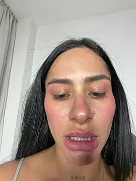 XXX chat uživo modela MoraFit_