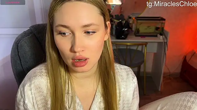 ChloeMillerMeow 라이브 XXX 채팅