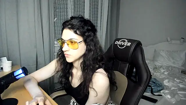 AmeliaInAmber live XXX chat