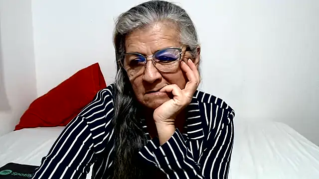 candy_mature_'s Live XXX Chat