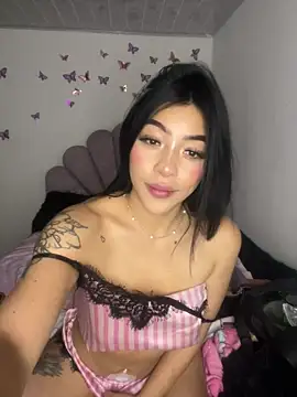 DAKOTA_SAKURAn Live XXX chat