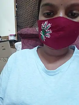 Chat +18 de RosemaryVelvet ao vivo