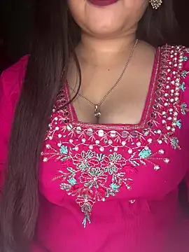 Živý XXX chat Curvy_Angle