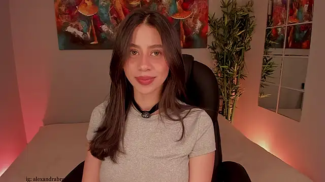 Chat +18 de hannah_brady ao vivo