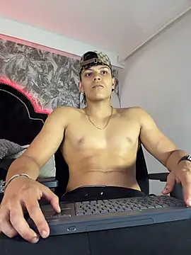 DilanMiller_のライブXXXチャット