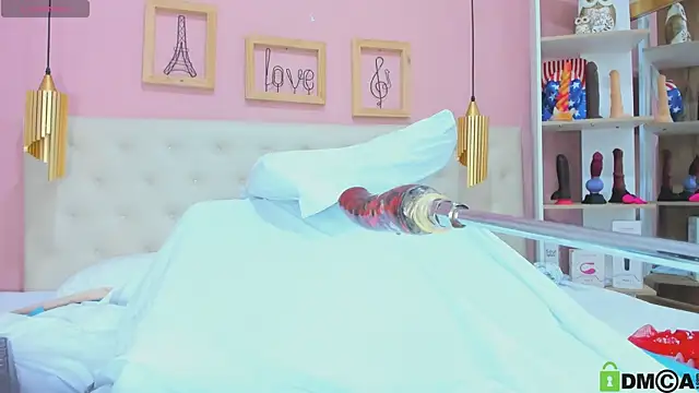 leylla_'s Live XXX Chat