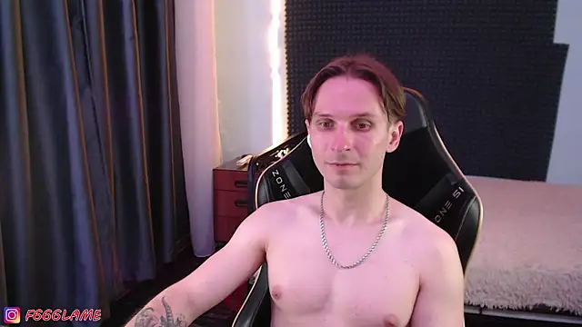 F666LAMEE Live XXX Chat