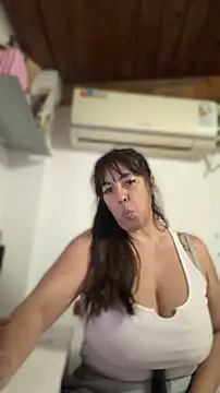 Sofyalone_'s Live XXX Chat