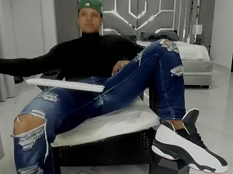 master_leather Live XXX-Chat