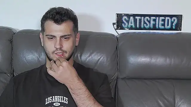 CrazyDom1 Chat XXX live