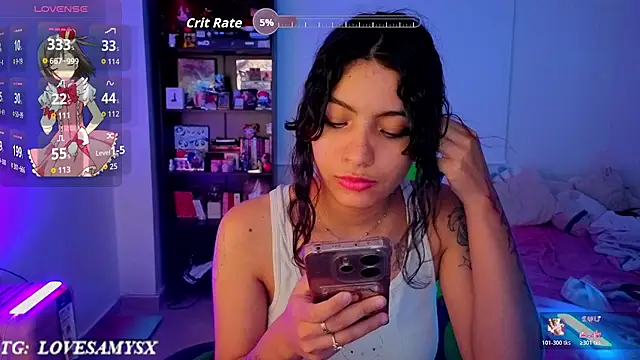 Lovelyamyy Chat XXX in diretta
