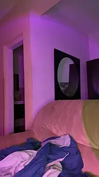 XXX chat uživo modela DeenaSweet1