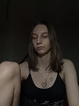 Nika_SweetHoney Adlı Modelin Canlı XXX Sohbeti