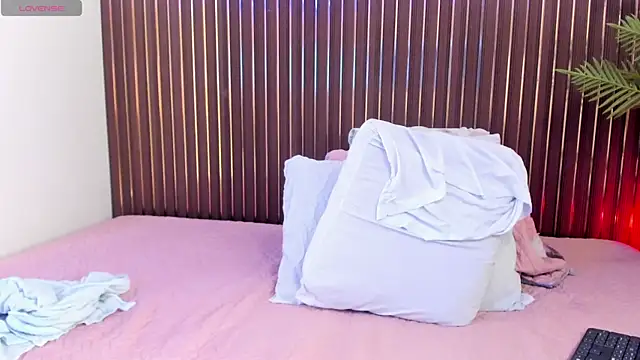 Živý XXX chat mia_pineda