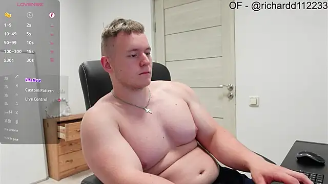 Richard_Dullas Chat XXX live