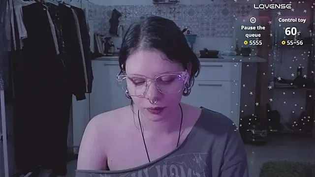 Chat XXX ao vivo de Alice_Zev
