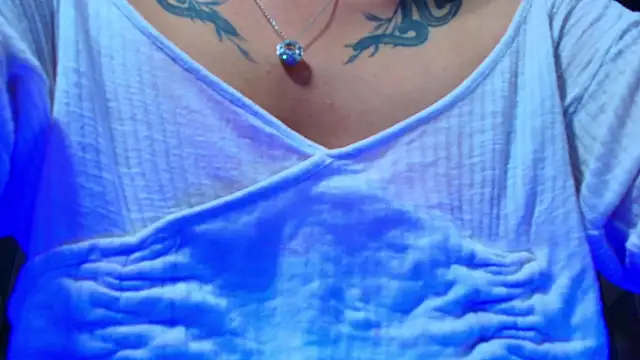LiaHarryis Chat XXX in diretta