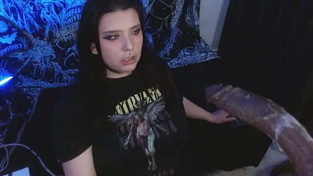 mikaskullcs Adlı Modelin Canlı XXX Sohbeti