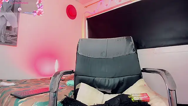 Kendall_hornyy's Live XXX Chat
