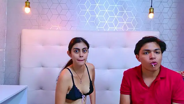 Živý XXX chat NatyAndAlex