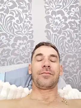 FreeRider111n Live XXX chat