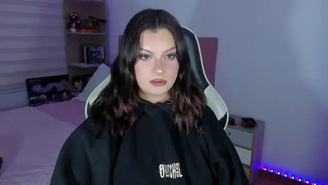 OphelianaRose33: онлайн-секс-чат