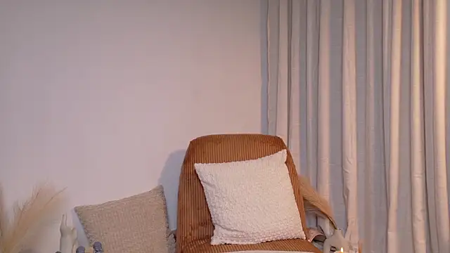 VictoriaNova_'s Live XXX Chat