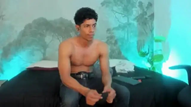 Živý XXX chat Kyros_leonidas