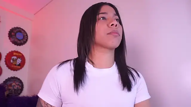 madelyn_rose_'s Live XXX Chat