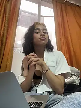 im_alahia – webcam-show