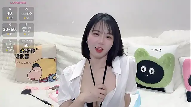 Chat XXX Live Lucy-8
