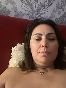 Emma_roqueen 在線直播表演