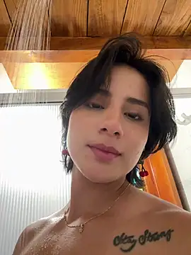 Ale_Lewis Adlı Modelin Canlı XXX Sohbeti