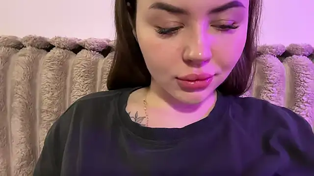 Chatroom XXX en direct de AlmaryKim